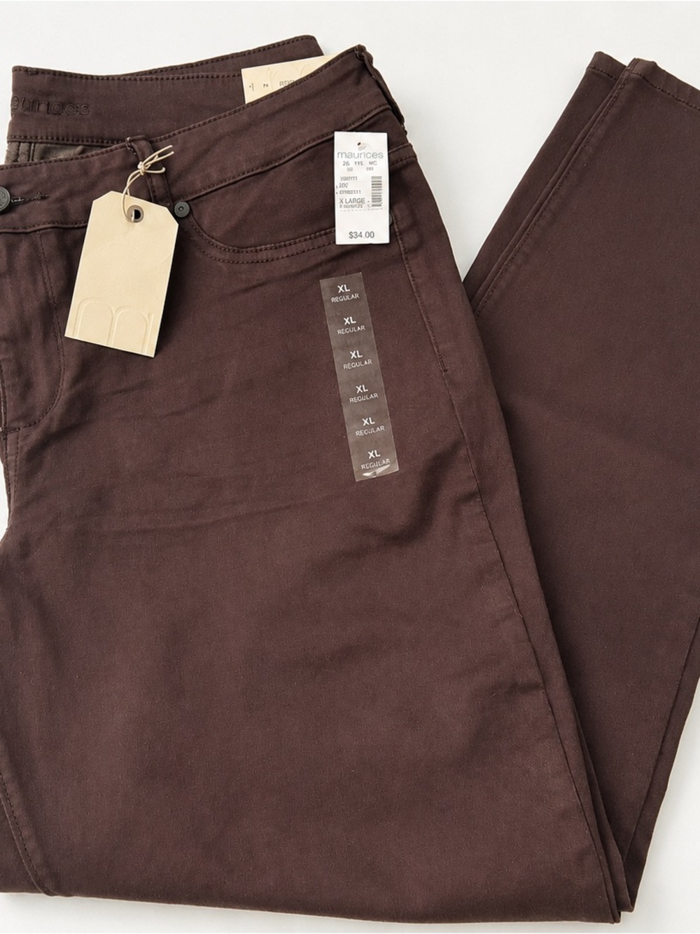 ✨NEW W/ TAGS✨ Maurices Women’s XL Mid Rise Jeggings